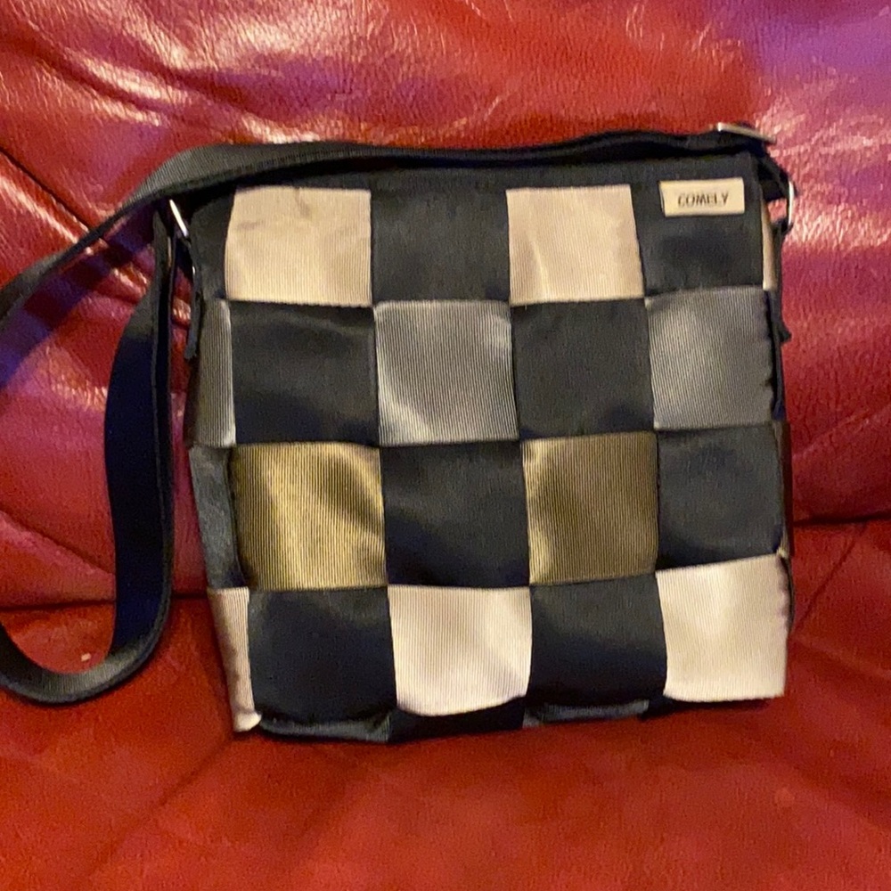 Comely seatbelt handbag